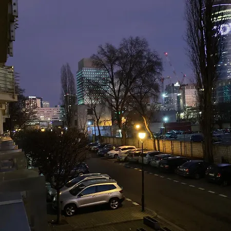 Διαμέρισμα 57 M2 Blisko Centrum - Miejsce Garazowe Gratis