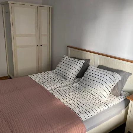 57 M2 Blisko Centrum - Miejsce Garazowe Gratis * Warsaw